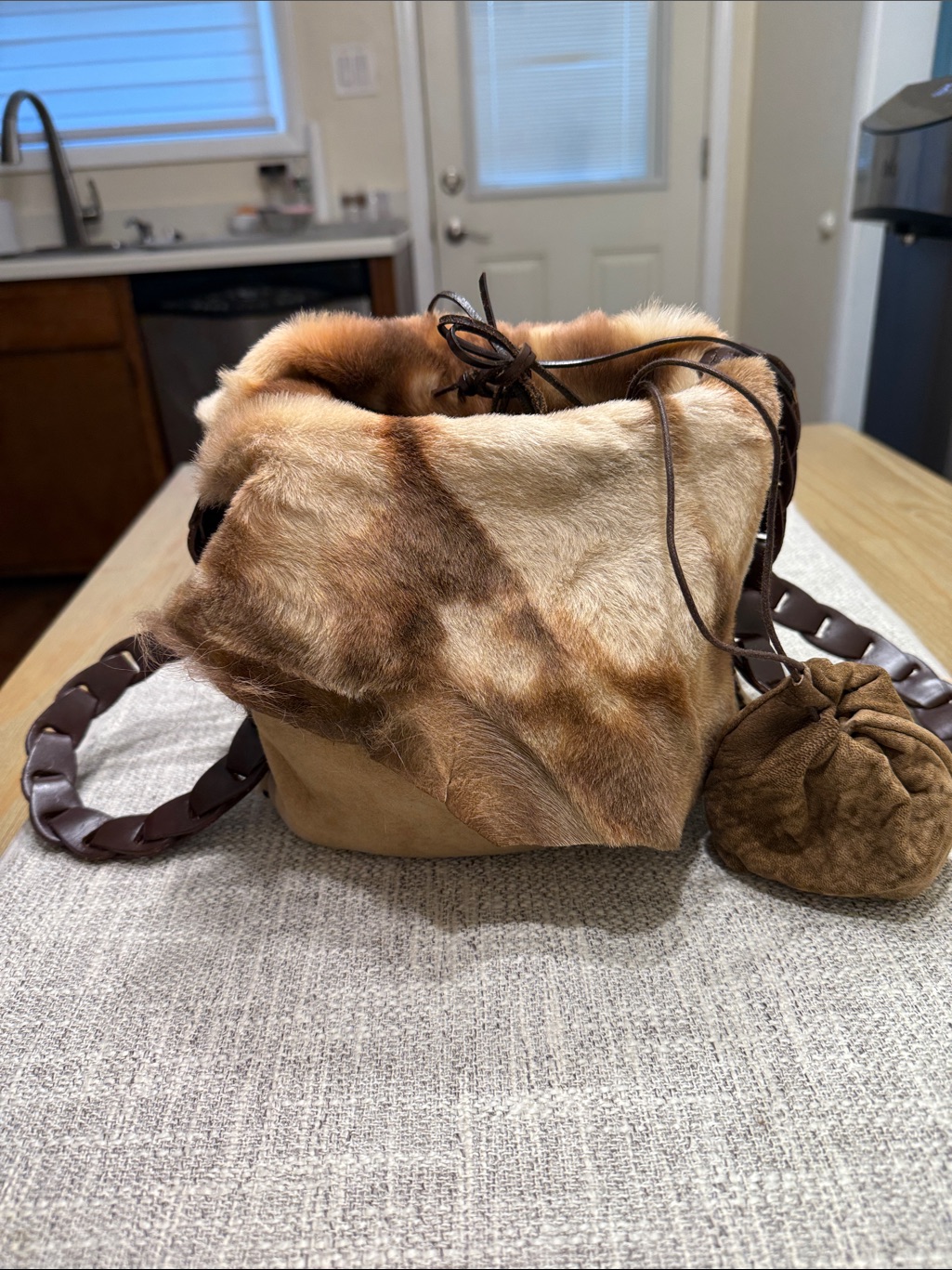 Suede & Faux-Fur Drawstring Bucket Bag In Brown Natural Suede